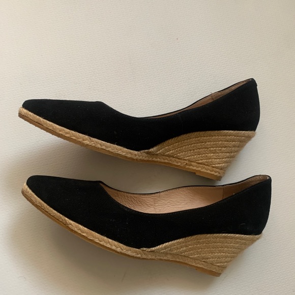 gold strappy low heels